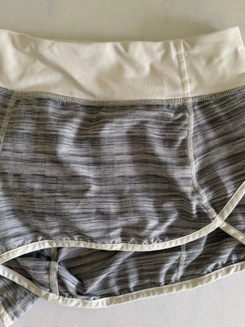 Lululemon Heathered Grey & White Lined Running Speed Shorts
